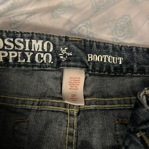 2pairs of size 9 with tags